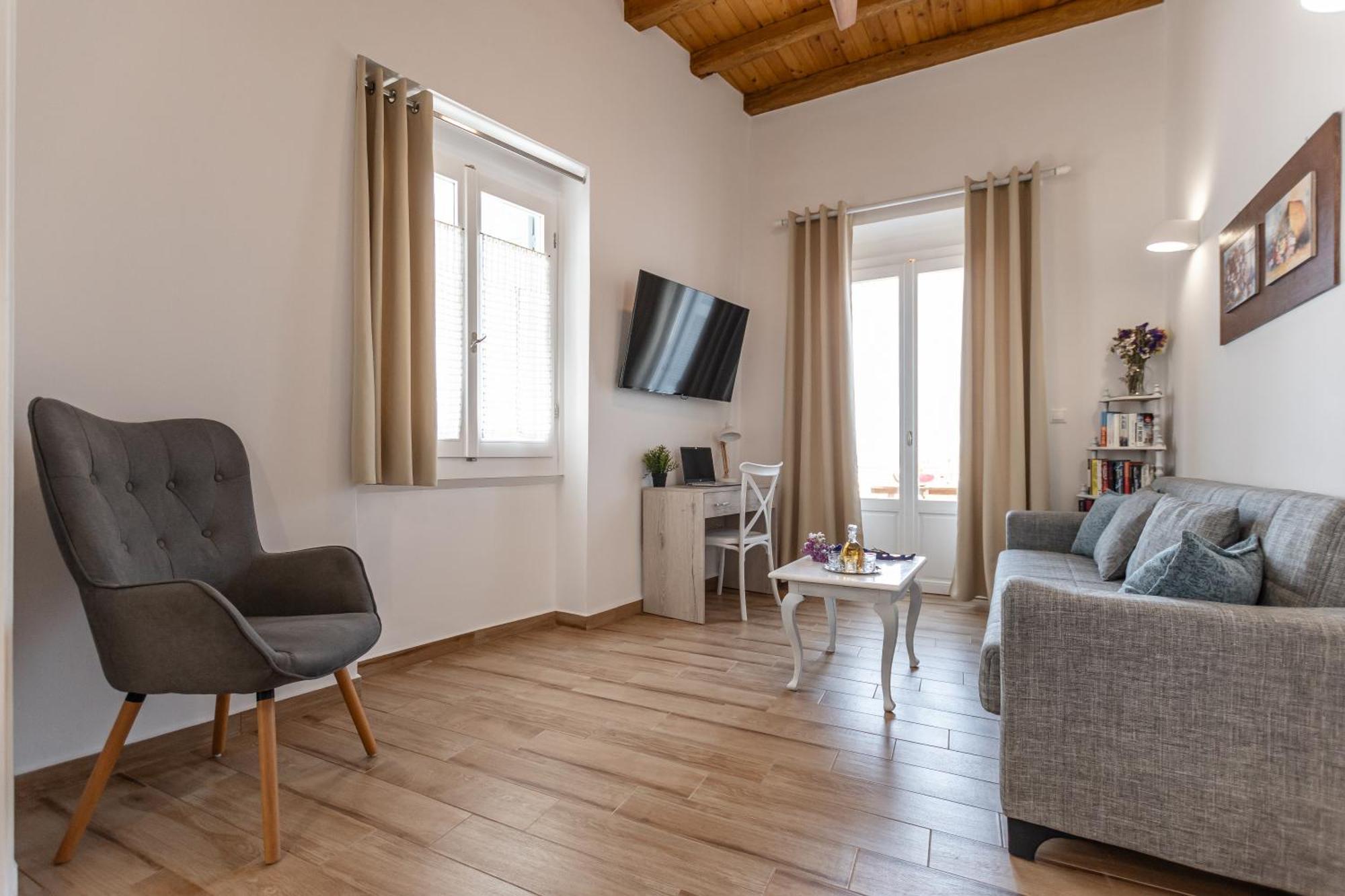 Venetian Suites III Naxos City Buitenkant foto